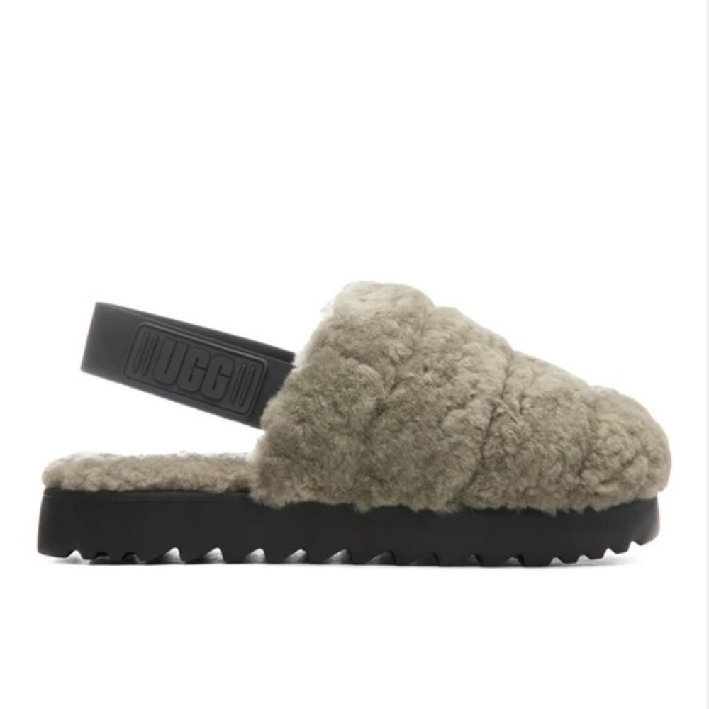 UGG Super Fluff Slipper NEW womans size 8